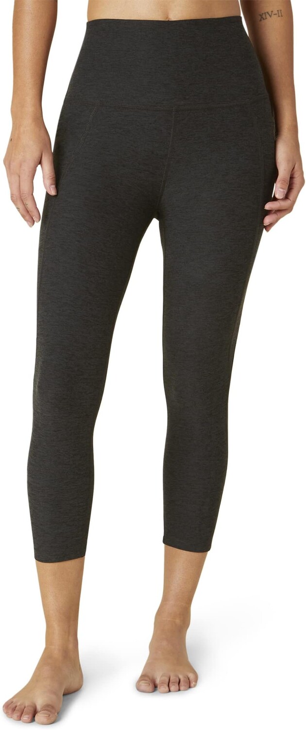 Леггинсы-капри с высокой талией Spacedye Out Of Pocket Beyond Yoga, цвет Darkest Night
Леггинсы-капри с высокой талией Spacedye Out Of Pocket Beyond Yoga, цвет Darkest Night