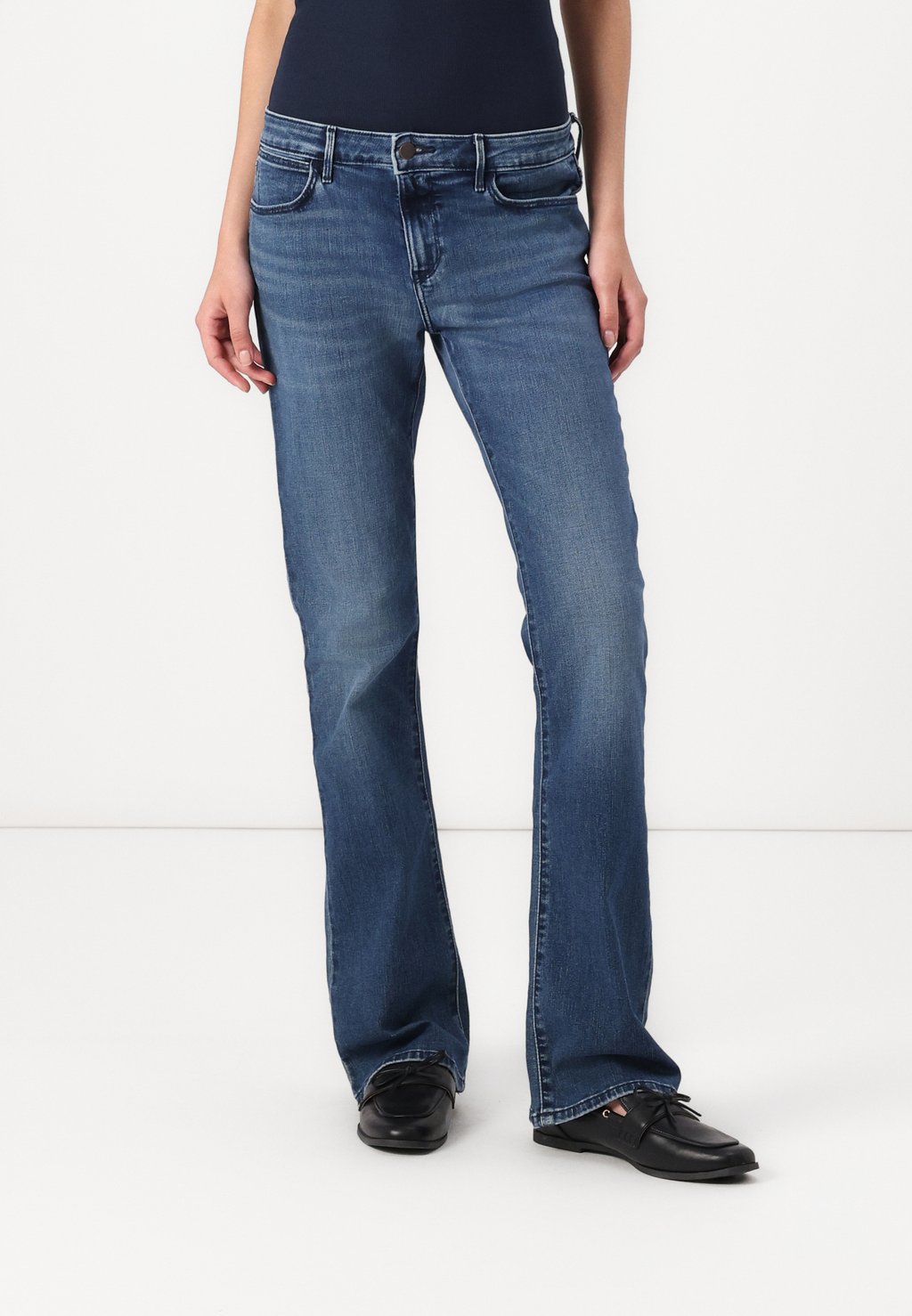 Джинсы Bootcut Wrangler, темно-синий
Джинсы Bootcut Wrangler, темно-синий