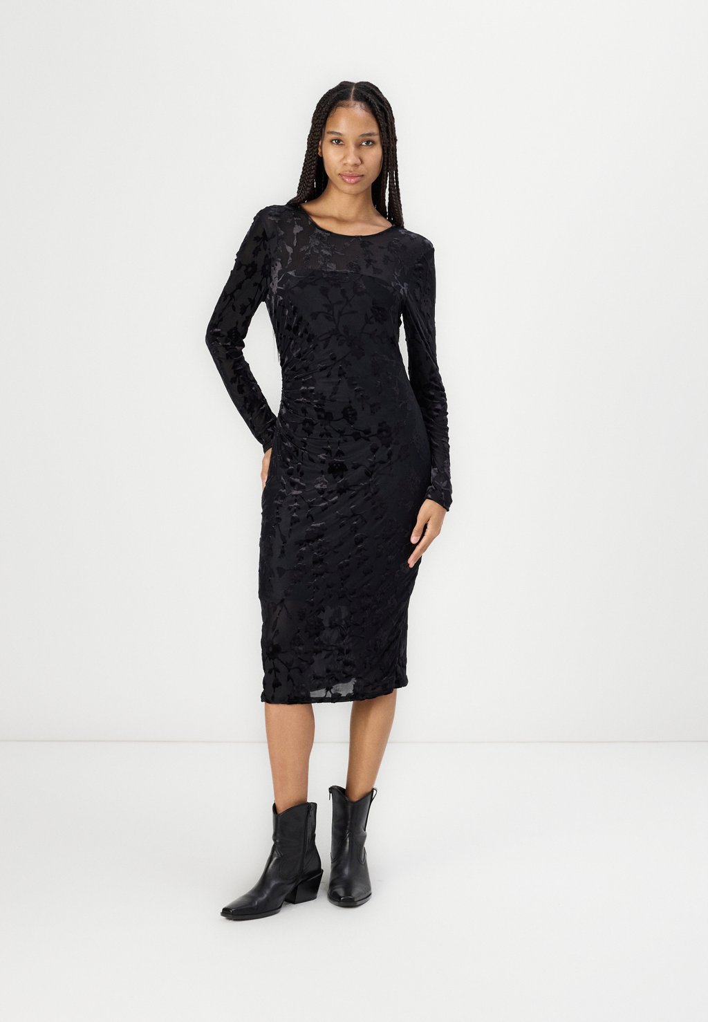 Платье-футляр Anna Field, черный
Платье-футляр Anna Field, черный