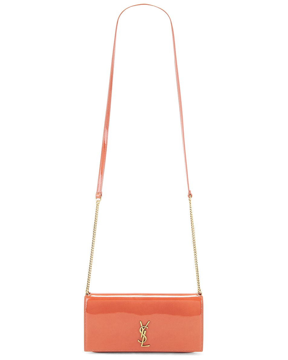 Сумка-цепочка с держателем для телефона Saint Laurent, цвет Mild Rose, Розовый, Сумка-цепочка с держателем для телефона Saint Laurent, цвет Mild Rose
Сумка-цепочка с держателем для телефона Saint Laurent, цвет Mild Rose, Розовый, Сумка-цепочка с держателем для телефона Saint Laurent, цвет Mild Rose