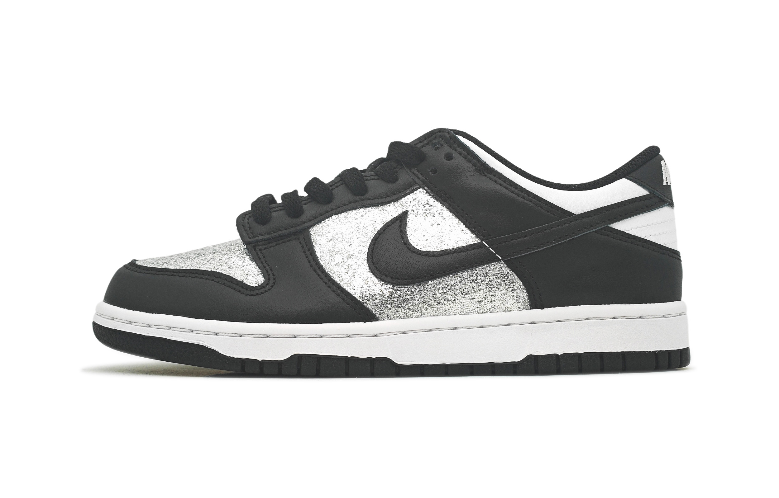Nike Антискользящие износостойкие низкие детские скейтерские кроссовки Dunk Black для подростков
Nike Антискользящие износостойкие низкие детские скейтерские кроссовки Dunk Black для подростков