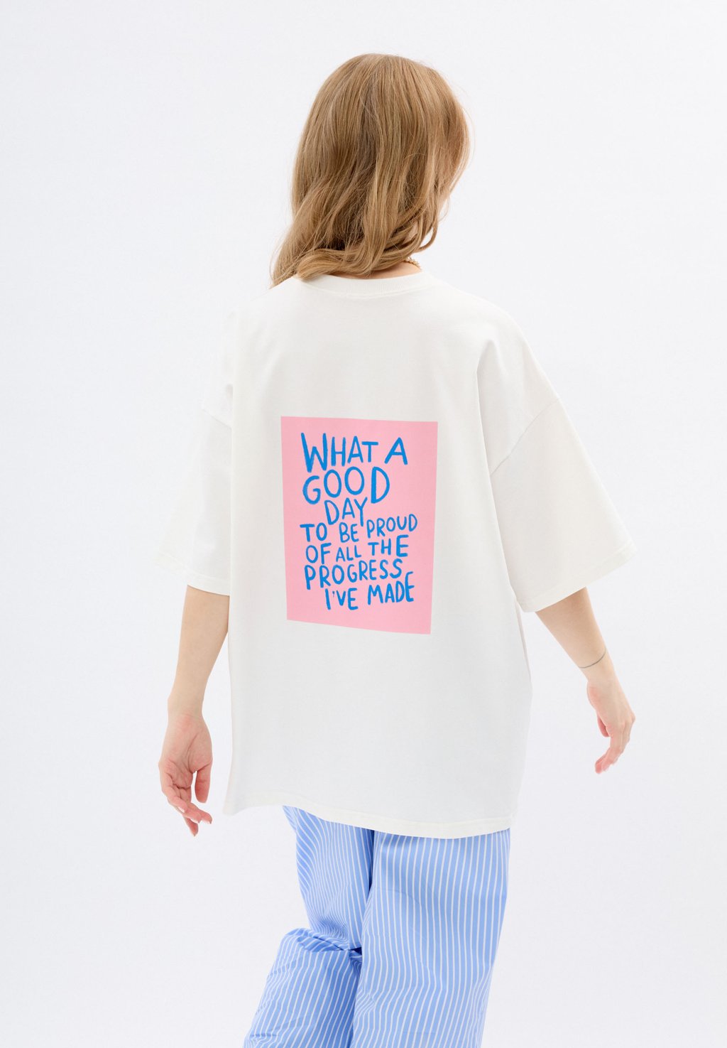 Футболка с принтом MIRONS, белый
Футболка с принтом MIRONS, белый