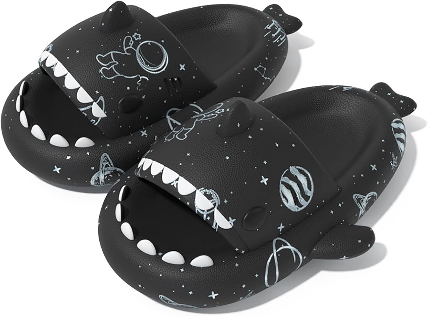 Оригинальные сланцы Zureto Shark, унисекс с изображением акулы, новые домашние тапочки Cloud Shark для спа, сандалии, черный
Оригинальные сланцы Zureto Shark, унисекс с изображением акулы, новые домашние тапочки Cloud Shark для спа, сандалии, черный