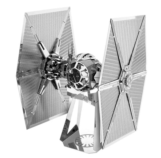 Металлический 3D-пазл Star Wars Tie Fighter в подарок Inna marka
Металлический 3D-пазл Star Wars Tie Fighter в подарок Inna marka