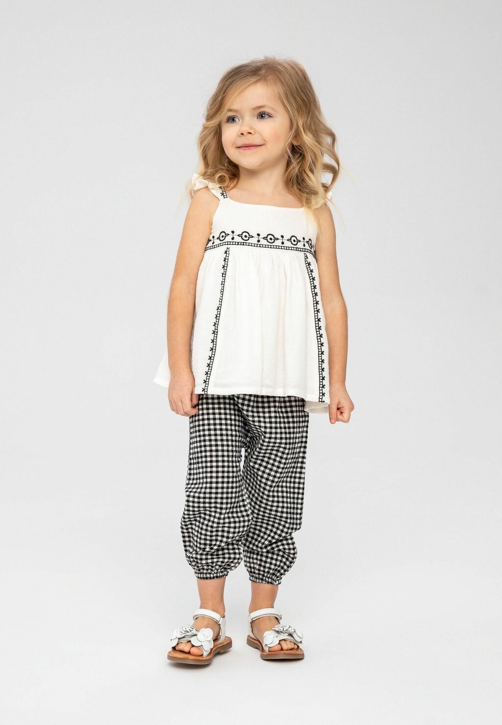 Брюки для бега 2 PCS SET MINOTI, цвет white/dark grey
Брюки для бега 2 PCS SET MINOTI, цвет white/dark grey