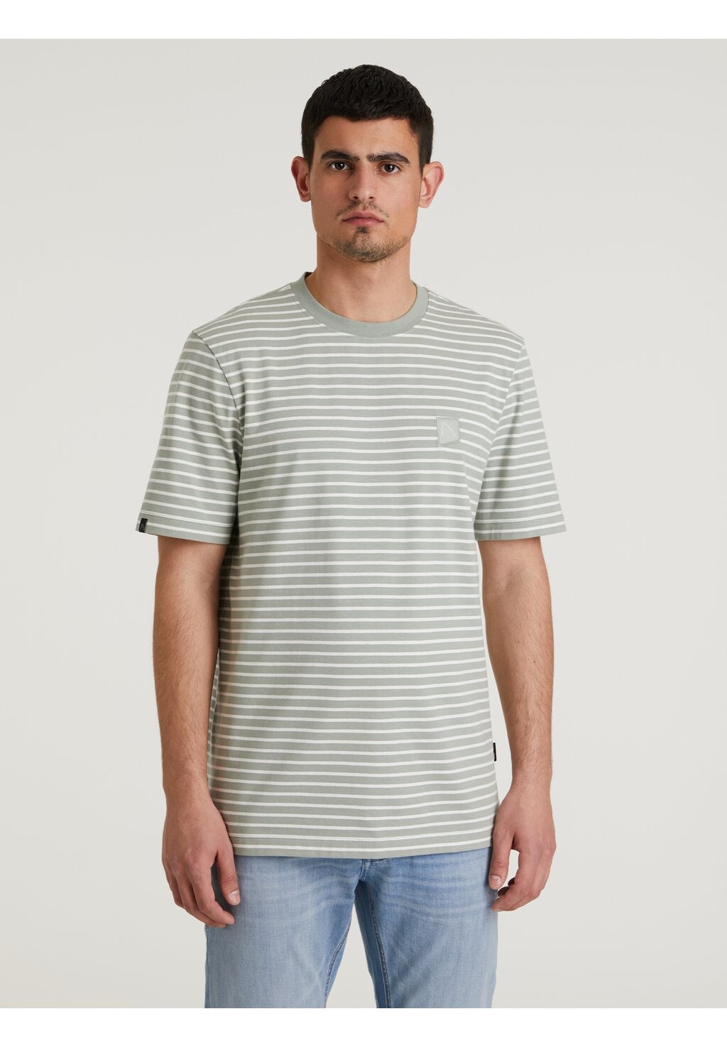 Футболка с принтом Shore CHASIN', средне-зеленый
Футболка с принтом Shore CHASIN', средне-зеленый