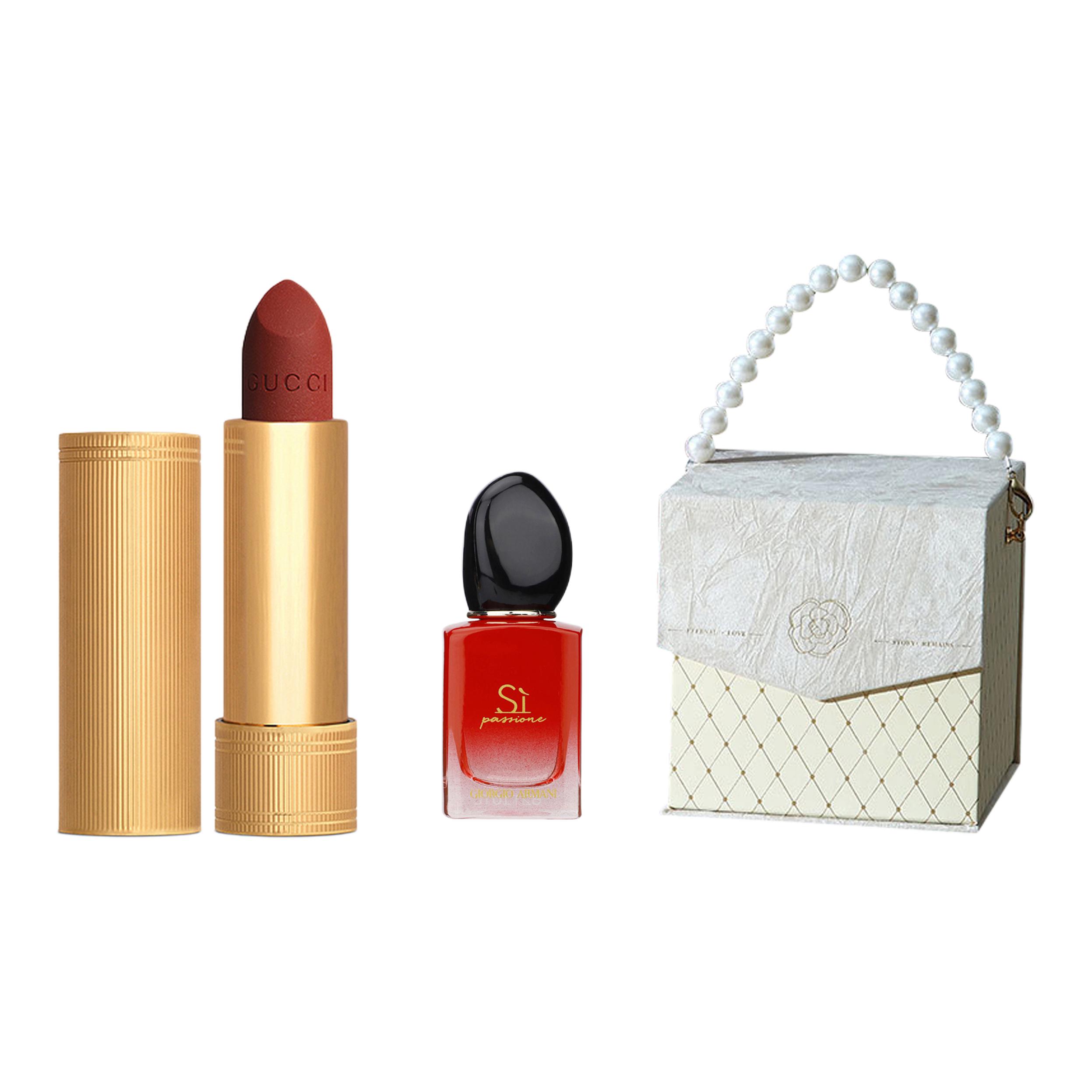 GUCCI Тонирующая помада в подарочной упаковке, кремовая увлажняющая, легко растушевывается, натуральный оттенок, не оставляет следов, подарок на день учителя
GUCCI Тонирующая помада в подарочной упаковке, кремовая увлажняющая, легко растушевывается, натуральный оттенок, не оставляет следов, подарок на день учителя