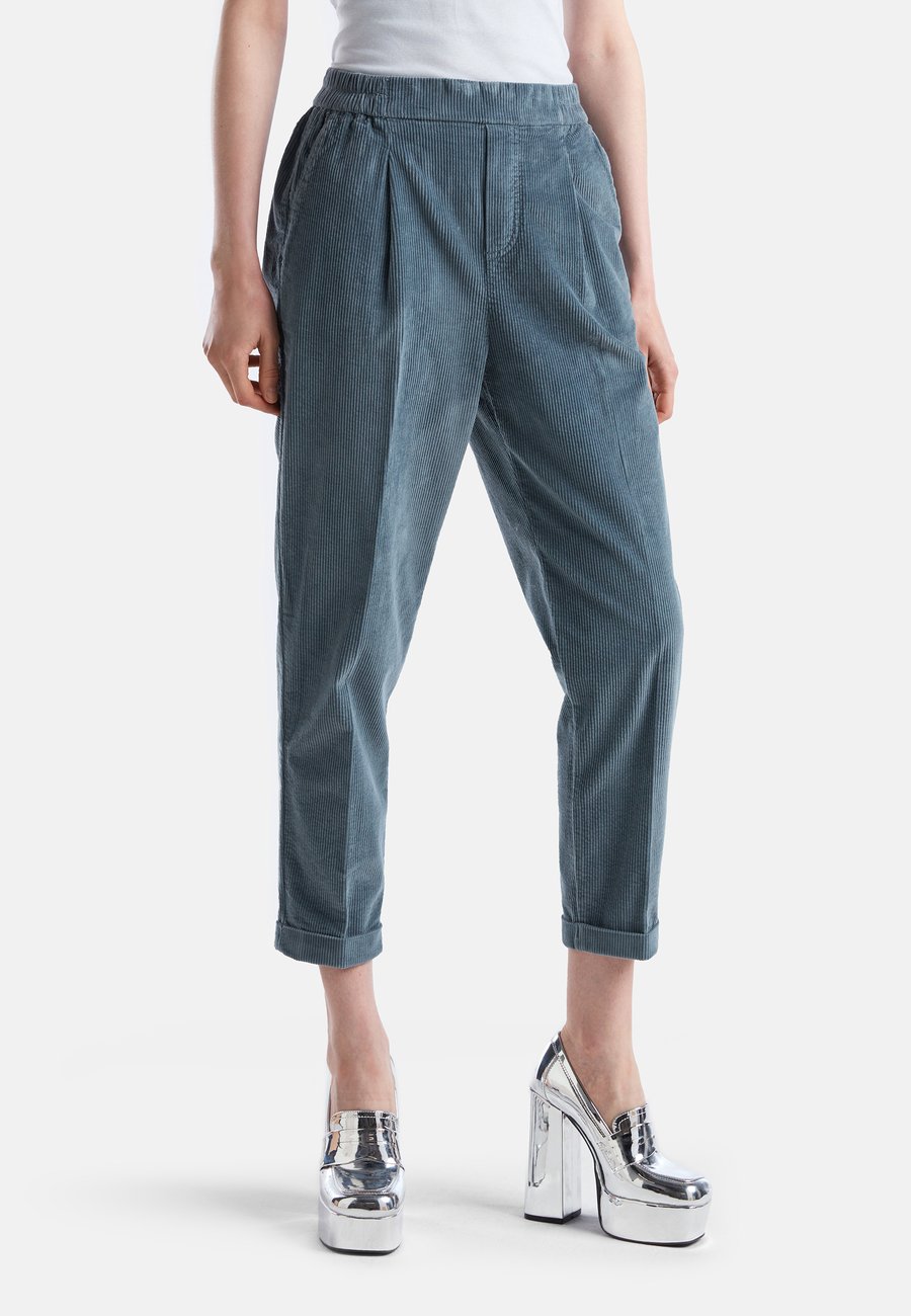 Брюки United Colors of Benetton WITH STRETCH WAIST, Grey
Брюки United Colors of Benetton WITH STRETCH WAIST, Grey