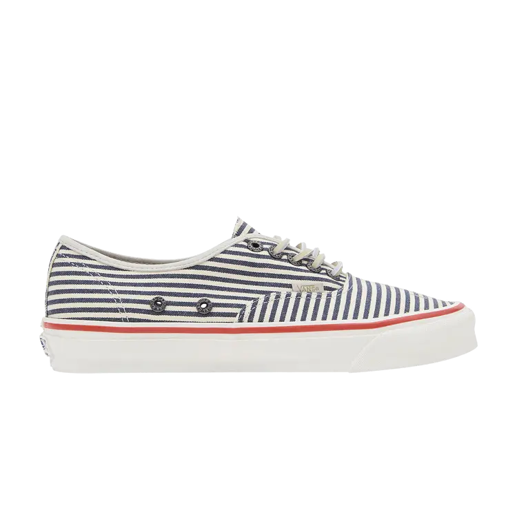 Кроссовки Vans Nigel Cabourn x OG Authentic LX 'Vintage Stripes', синий
Кроссовки Vans Nigel Cabourn x OG Authentic LX 'Vintage Stripes', синий