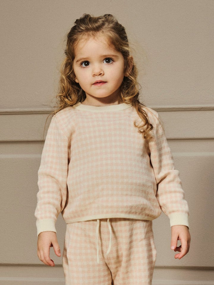 Lil Atelier Свитер "Nadie" бежево-розового цвета
Lil Atelier Свитер "Nadie" бежево-розового цвета