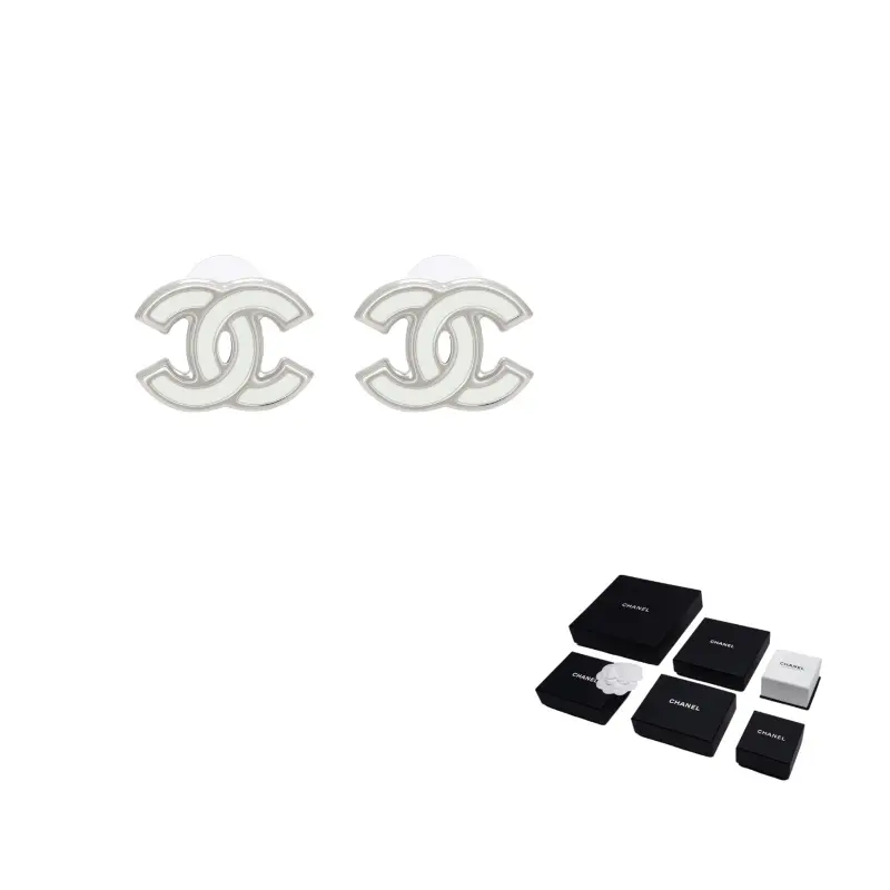 CHANEL Металлические серьги Unisex Silver White
CHANEL Металлические серьги Unisex Silver White