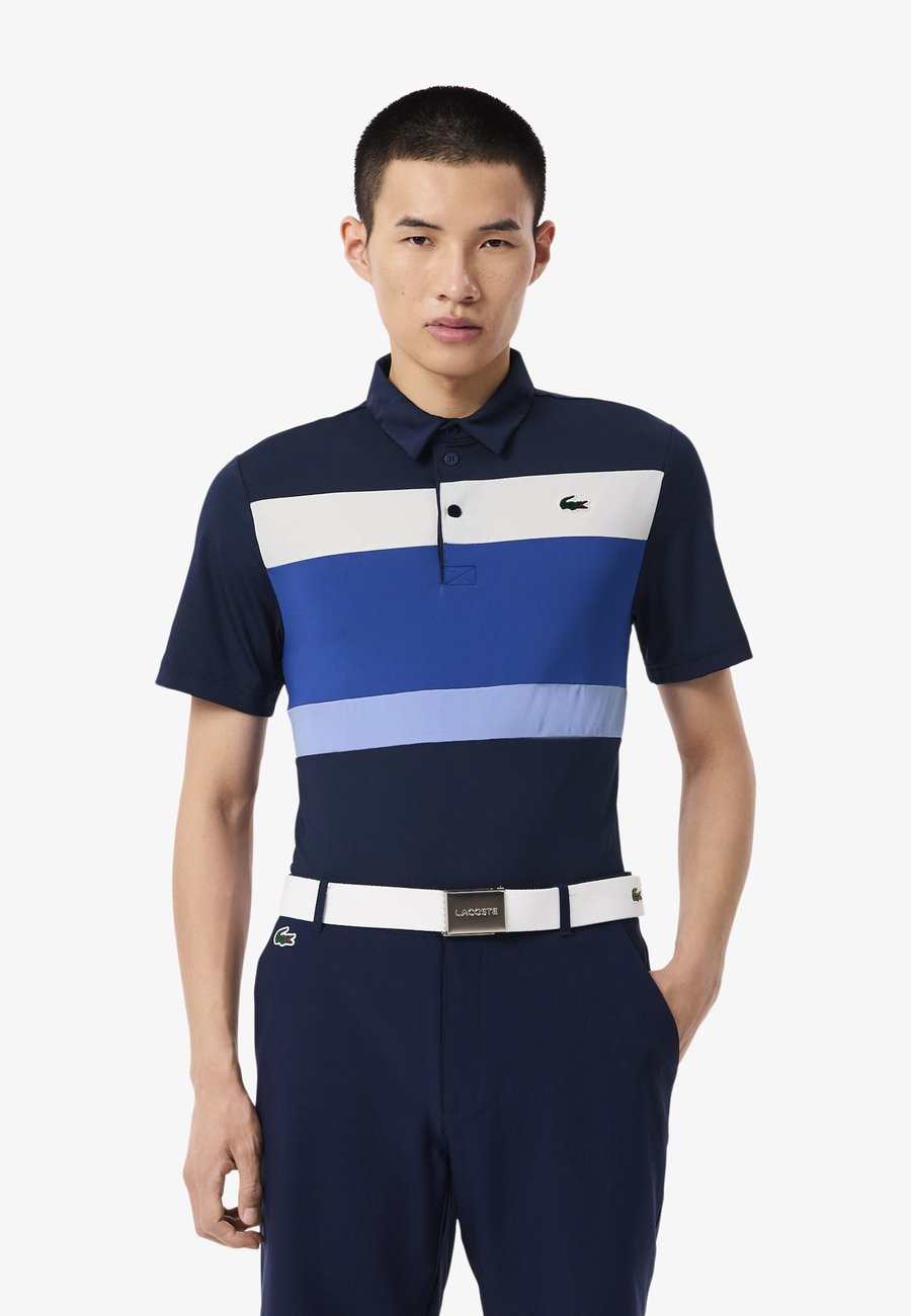 Поло Lacoste Sport SHORT SLEEVES , Bleu Marine Bleu Blanc Iq/Dark Blue, Белый, Поло Lacoste Sport SHORT SLEEVES , Bleu Marine Bleu Blanc Iq/Dark Blue
Поло Lacoste Sport SHORT SLEEVES , Bleu Marine Bleu Blanc Iq/Dark Blue, Белый, Поло Lacoste Sport SHORT SLEEVES , Bleu Marine Bleu Blanc Iq/Dark Blue