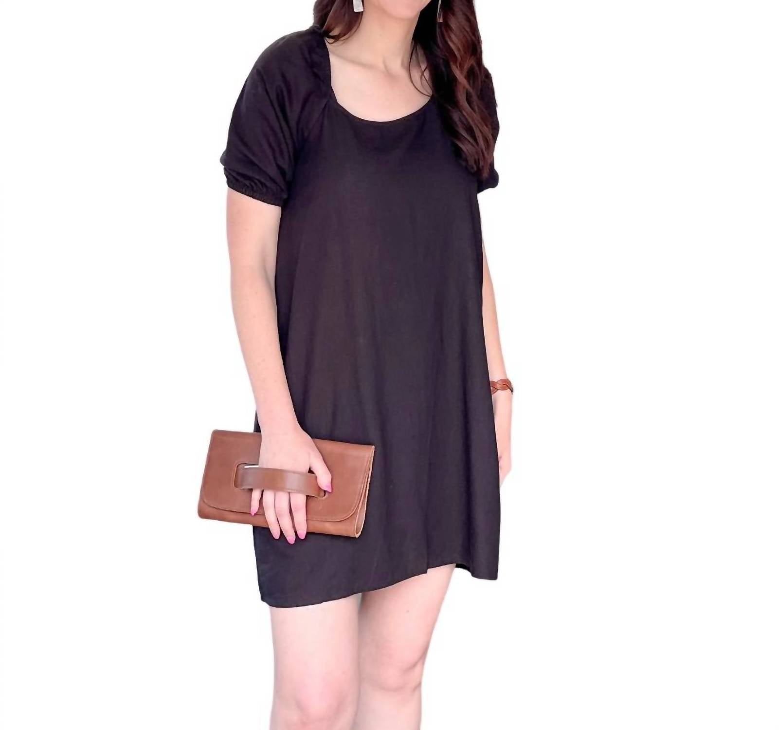 Платье Фалакка черного цвета b.young
Платье Фалакка черного цвета b.young