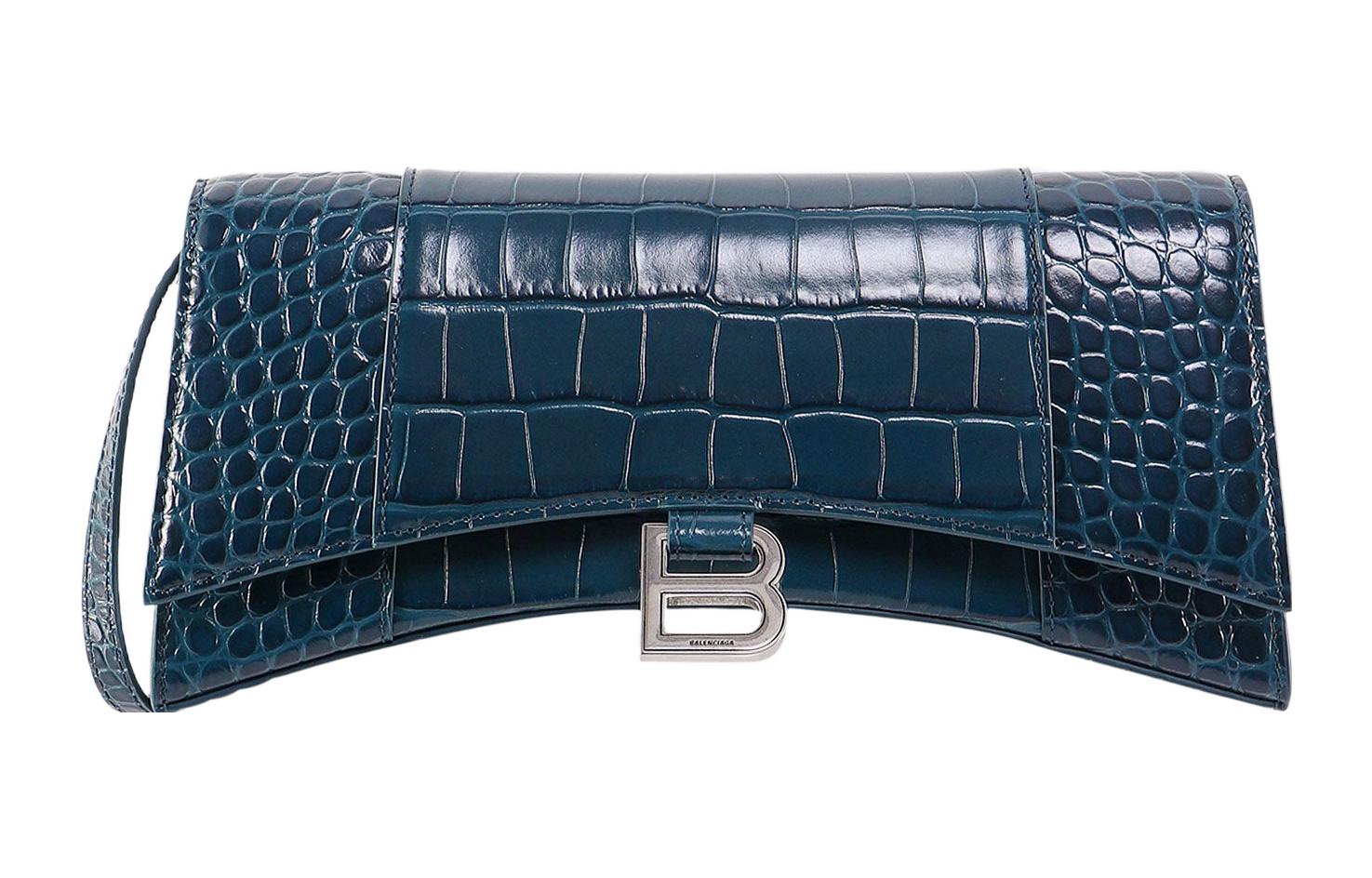 Сумка через плечо Balenciaga
Сумка через плечо Balenciaga