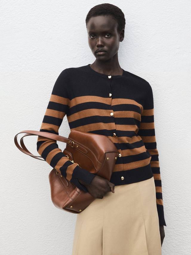 Кардиган Lucca Stripe с круглым вырезом Mango
Кардиган Lucca Stripe с круглым вырезом Mango
