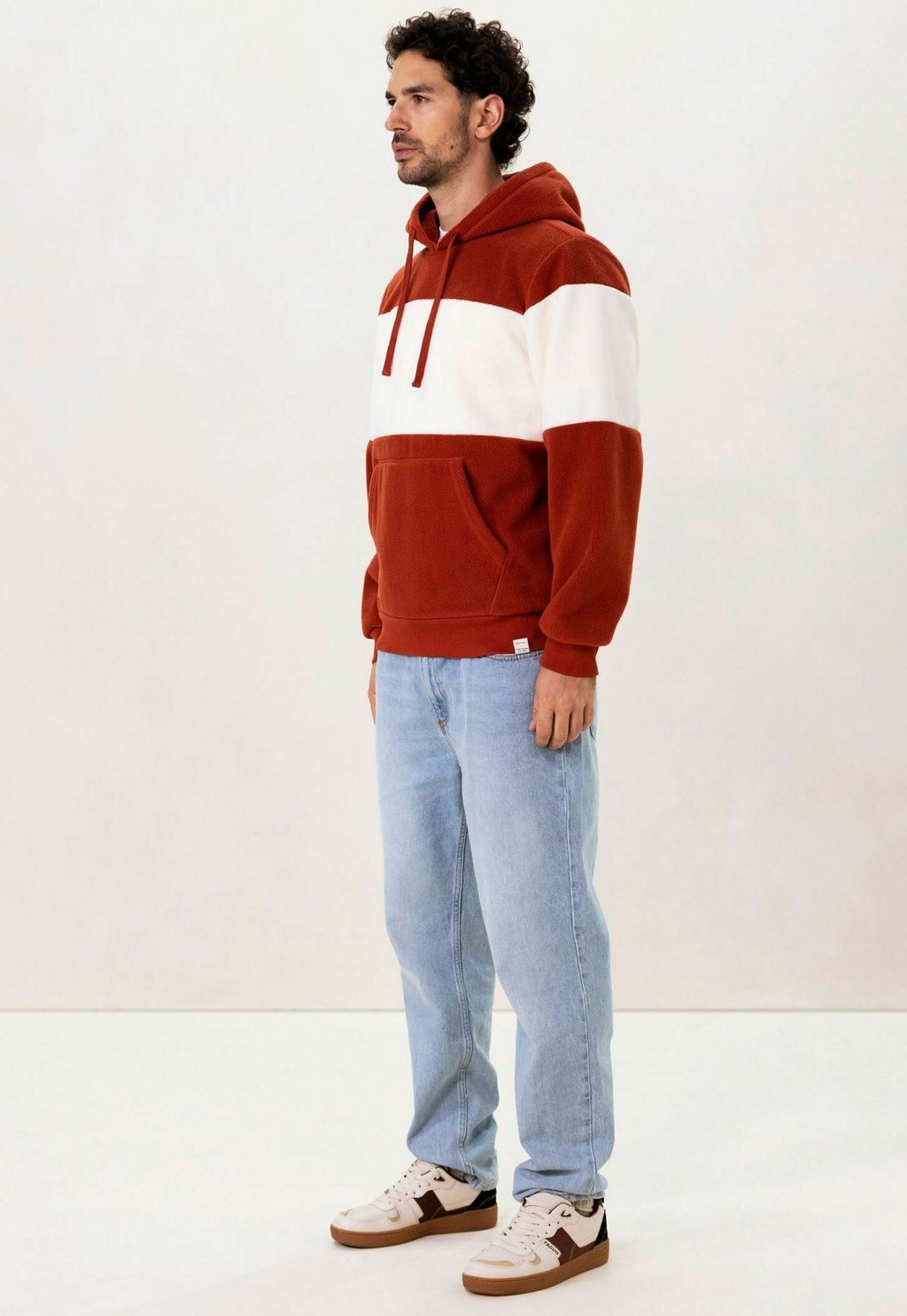 Толстовка с капюшоном Sissy-Boy, темно-красный
Толстовка с капюшоном Sissy-Boy, темно-красный