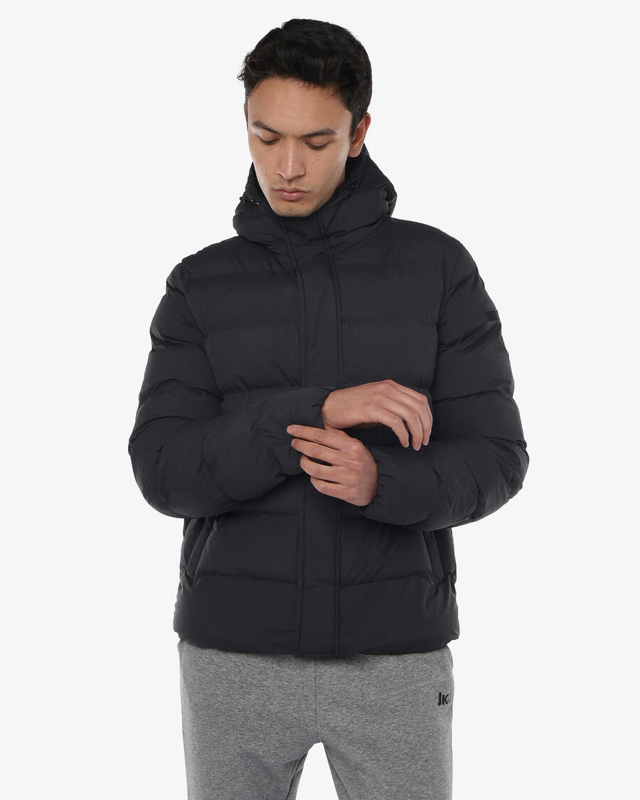 JAKED Черная синтетическая фитнес-куртка для мужчин
JAKED Черная синтетическая фитнес-куртка для мужчин