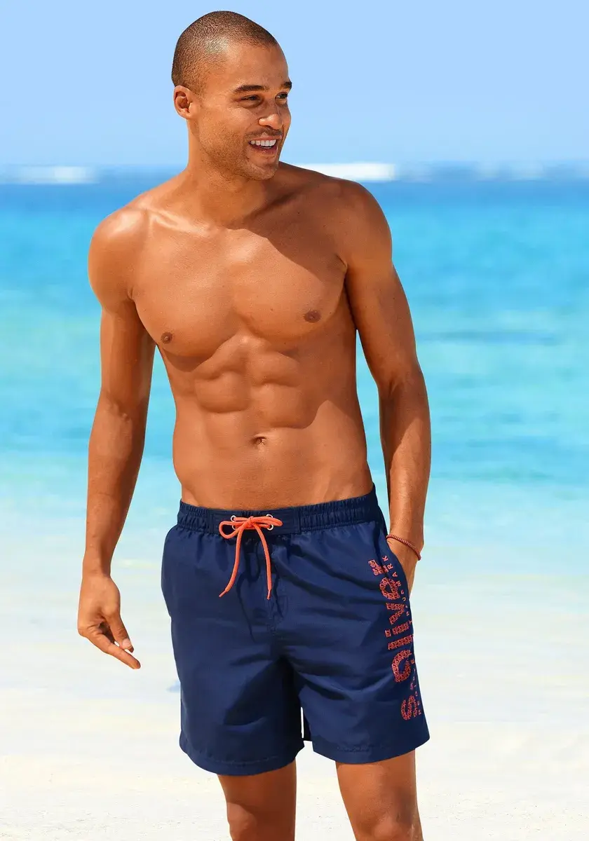 Купальные шорты S.Oliver с модным принтом логотипа, цвет морской волны
Купальные шорты S.Oliver с модным принтом логотипа, цвет морской волны