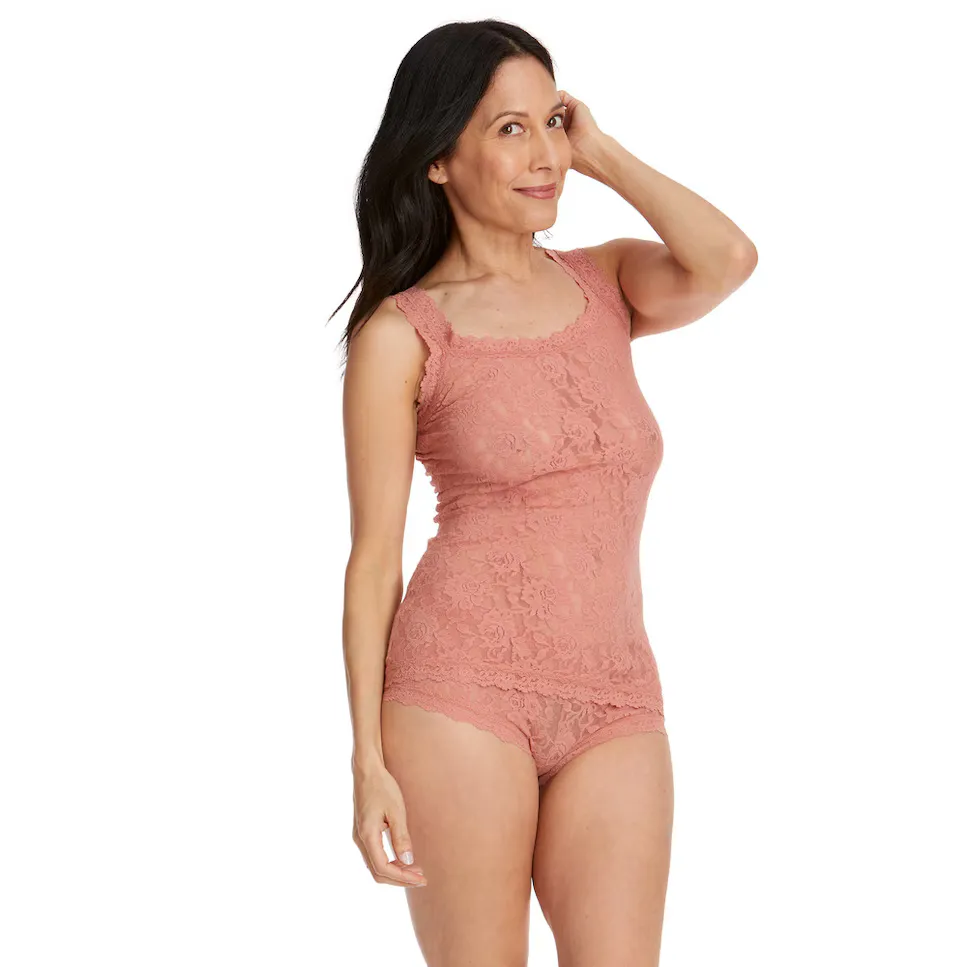 Женская широкая майка на кружевном ремешке Hanky Panky, натуральный
Женская широкая майка на кружевном ремешке Hanky Panky, натуральный