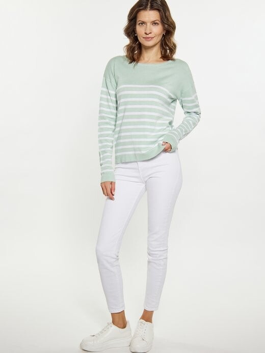 Пуловер Usha, зеленый 
Пуловер Usha, зеленый