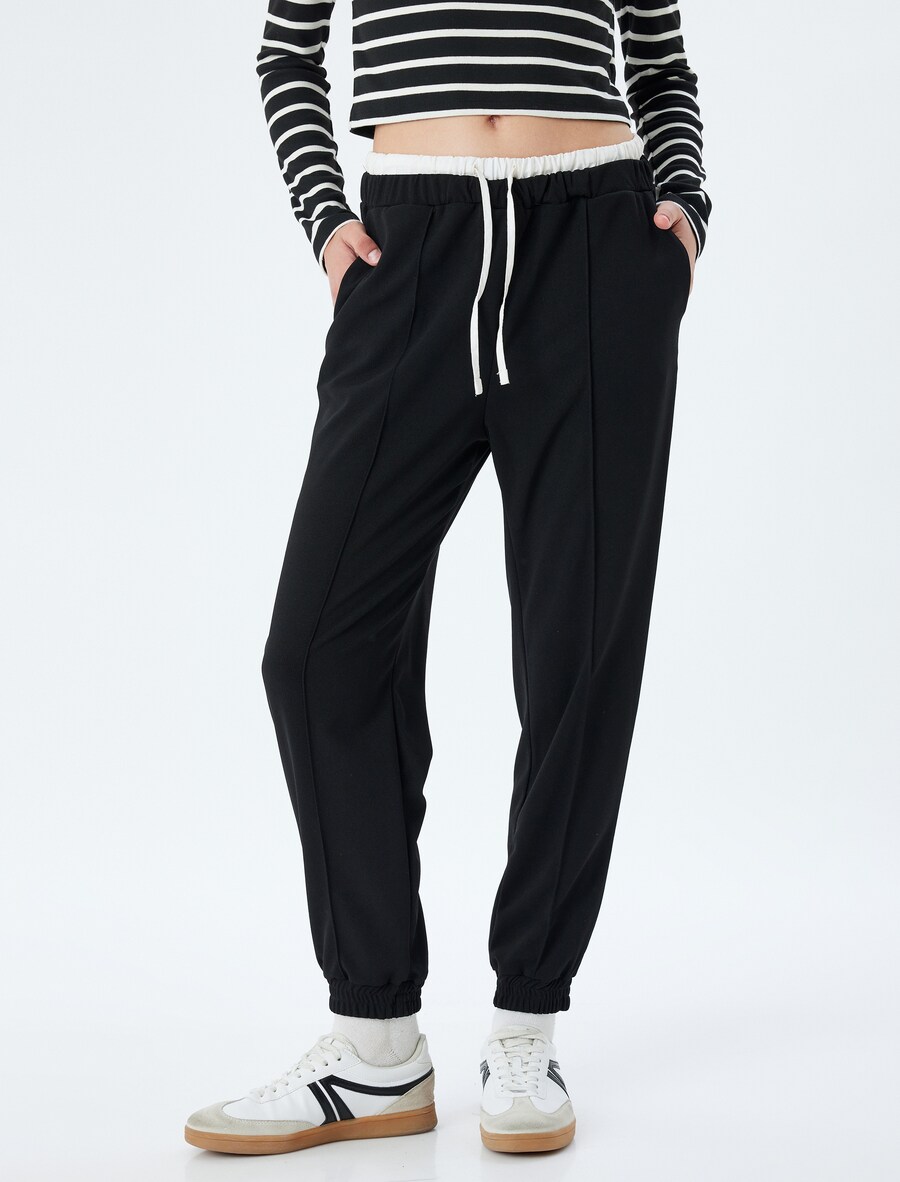 Брюки свободного кроя Koton, черный 
Брюки свободного кроя Koton, черный