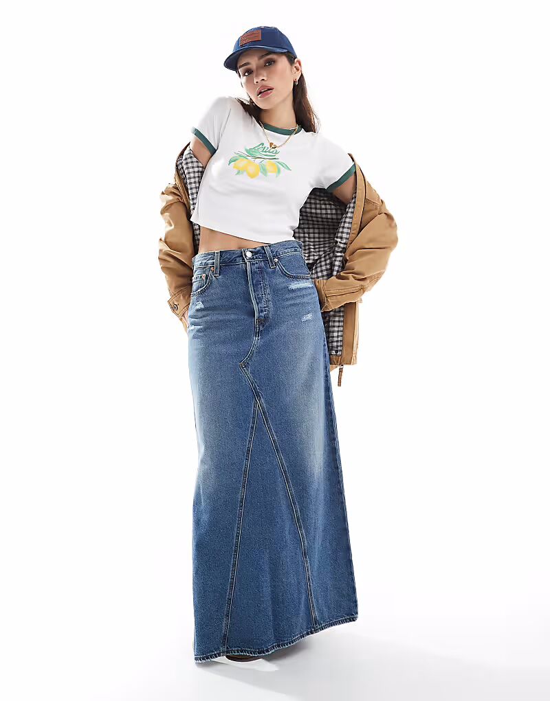 Юбка-миди из денима Levi's Icon в средне-синем цвете
Юбка-миди из денима Levi's Icon в средне-синем цвете