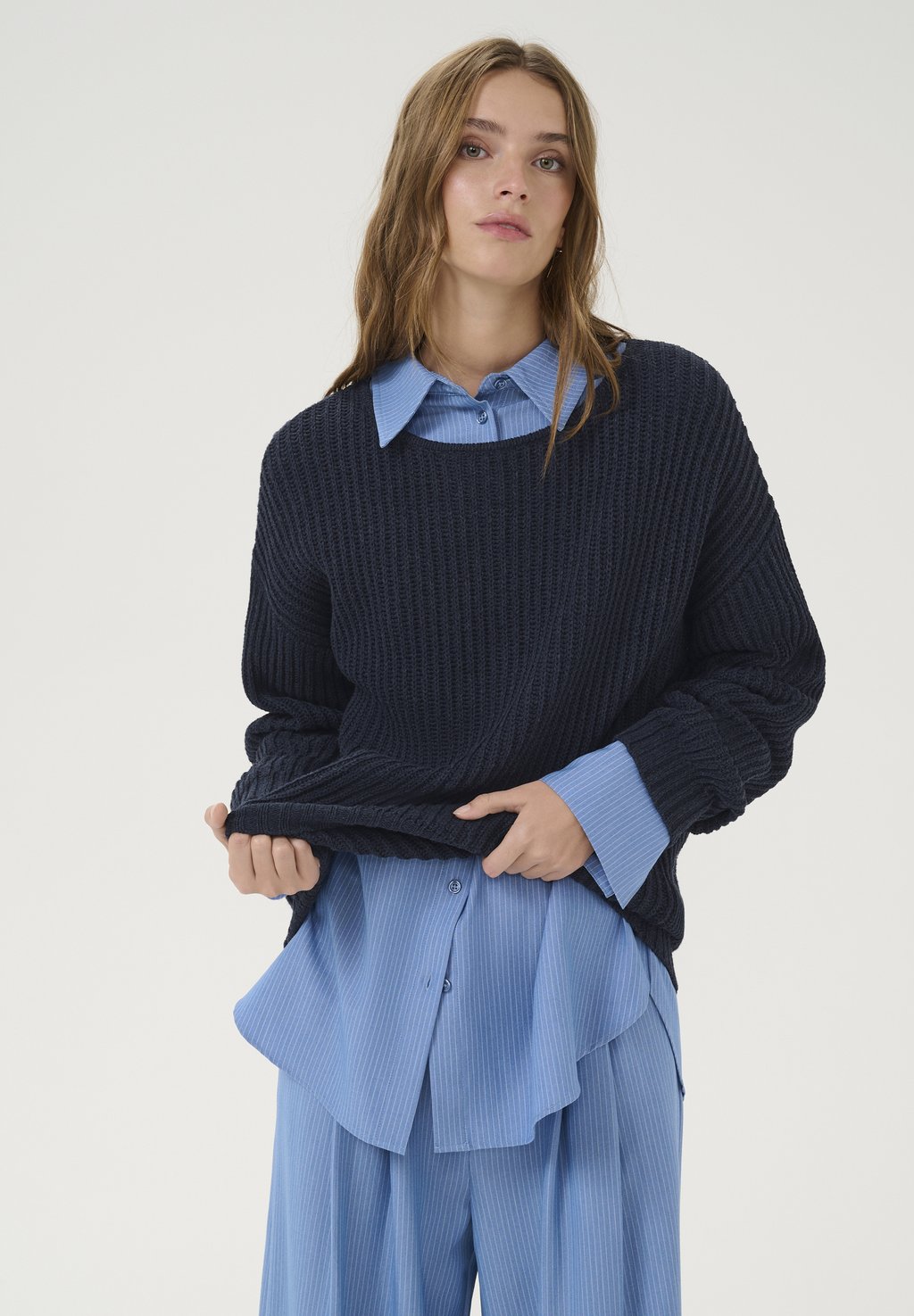 Джемпер My Essential Wardrobe, темно-синий
Джемпер My Essential Wardrobe, темно-синий