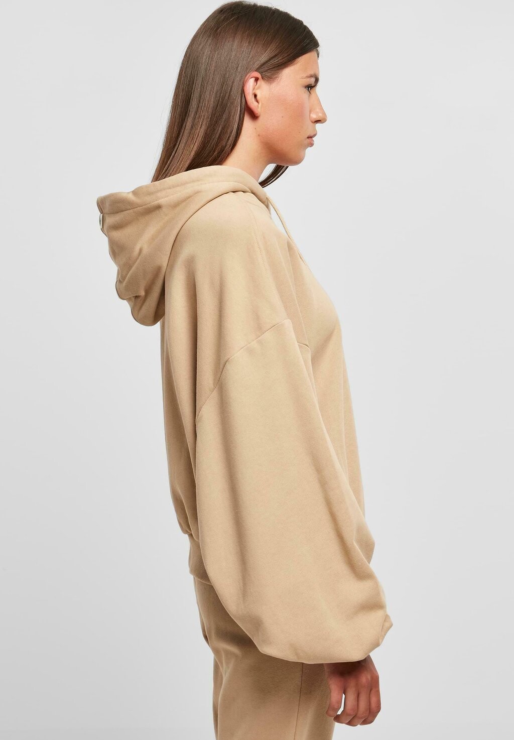 Толстовка с капюшоном OVERSIZED Urban Classics, бежевый
Толстовка с капюшоном OVERSIZED Urban Classics, бежевый