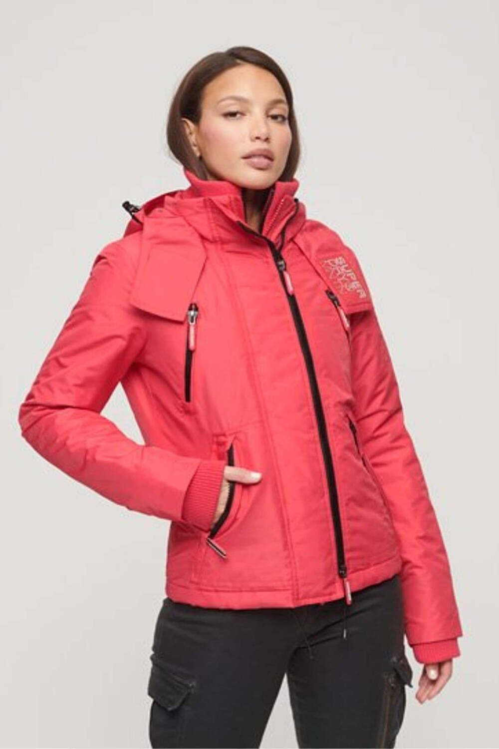 Куртка горного ветра SD Superdry, красный
Куртка горного ветра SD Superdry, красный