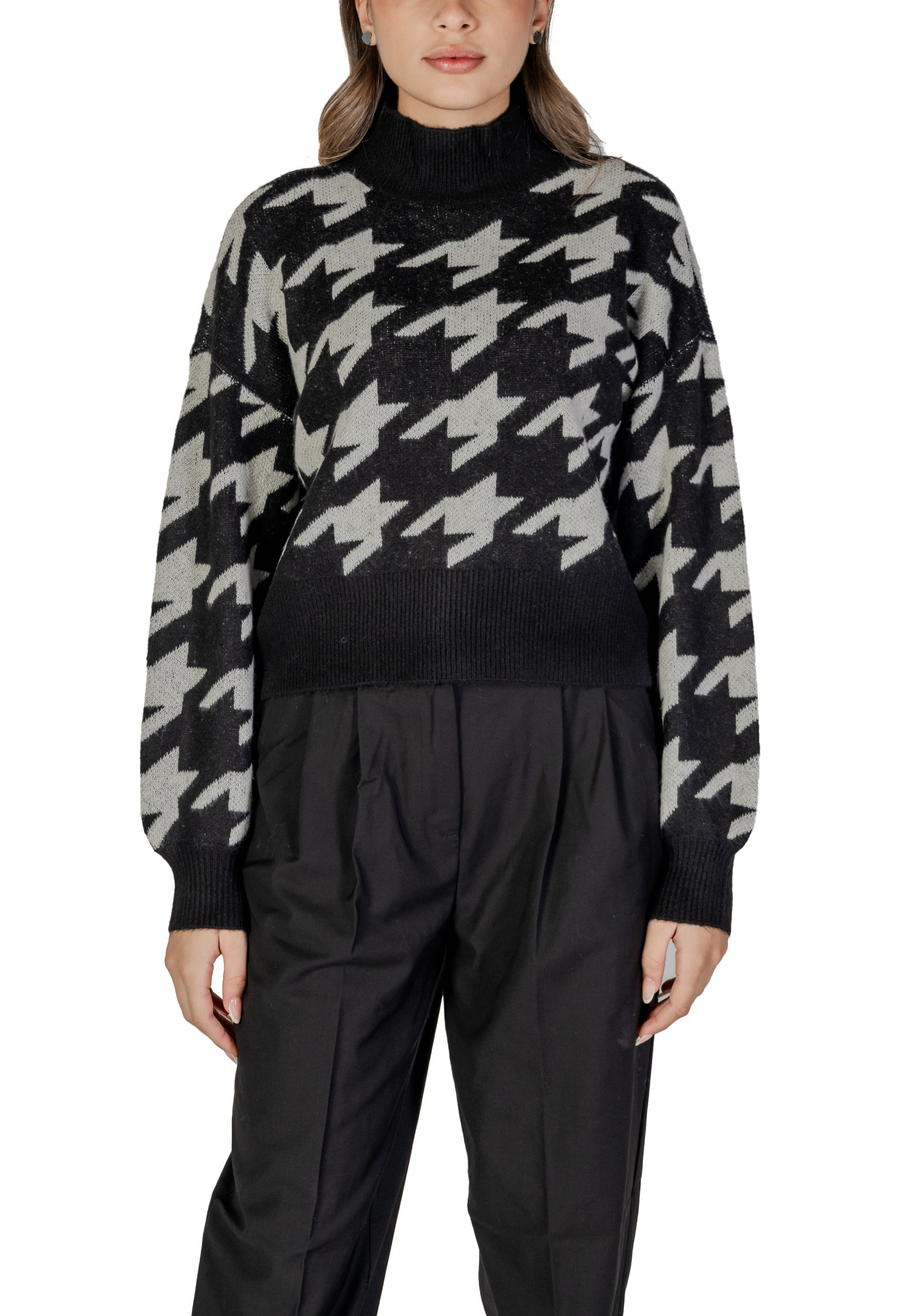 Джемпер Vero Moda с объемными рукавами, черный
Джемпер Vero Moda с объемными рукавами, черный