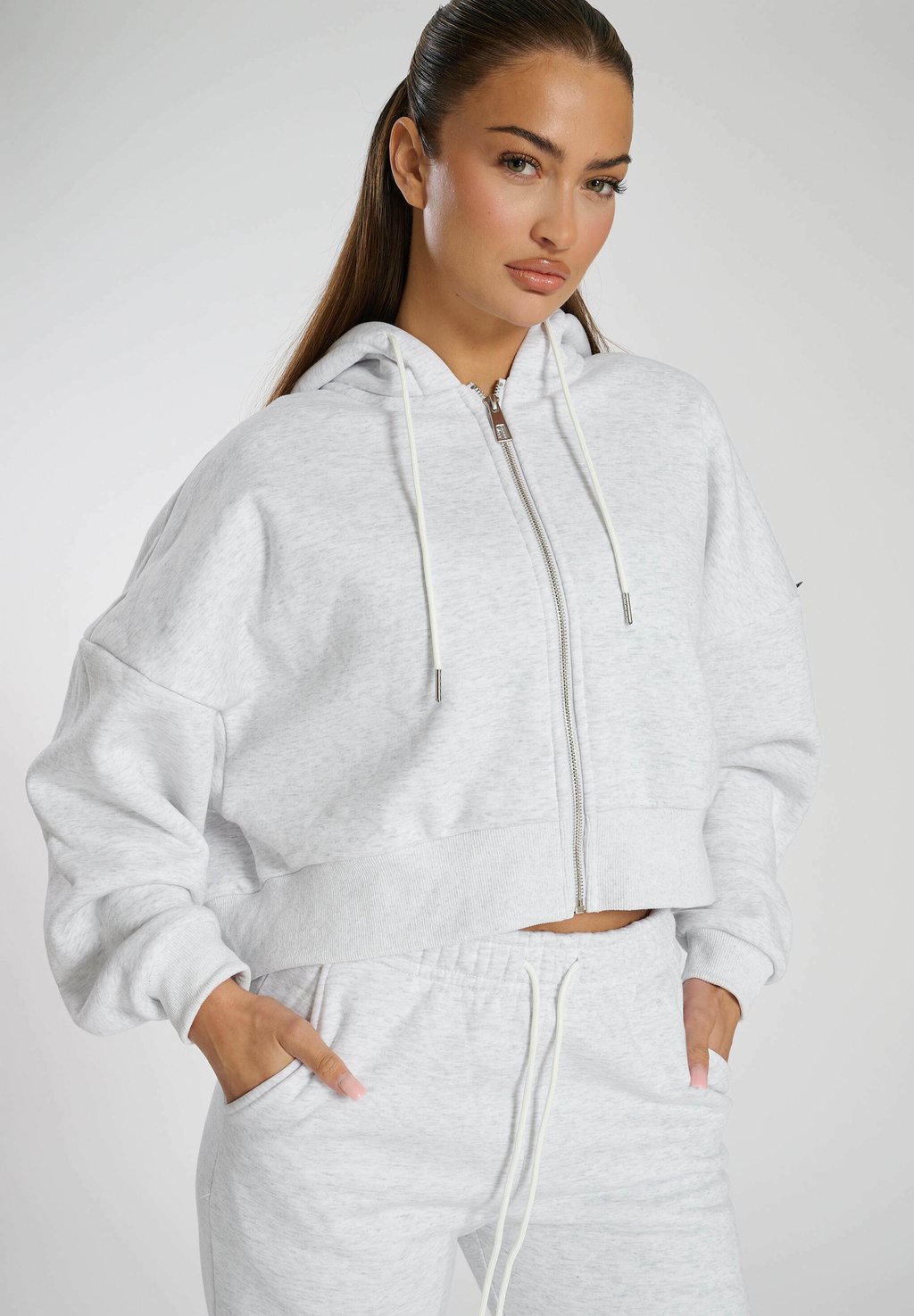Толстовка на молнии CROPPED South Beach, серый
Толстовка на молнии CROPPED South Beach, серый