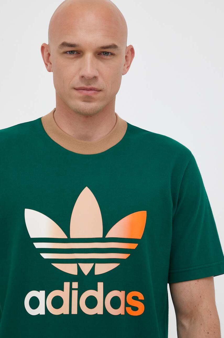 Хлопковая футболка adidas Originals, зеленый
Хлопковая футболка adidas Originals, зеленый
