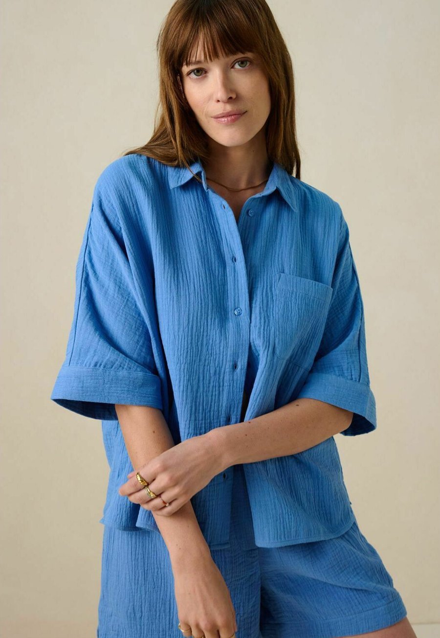 Блуза Sissy-Boy Button-down blouse, Blau/Blue
Блуза Sissy-Boy Button-down blouse, Blau/Blue