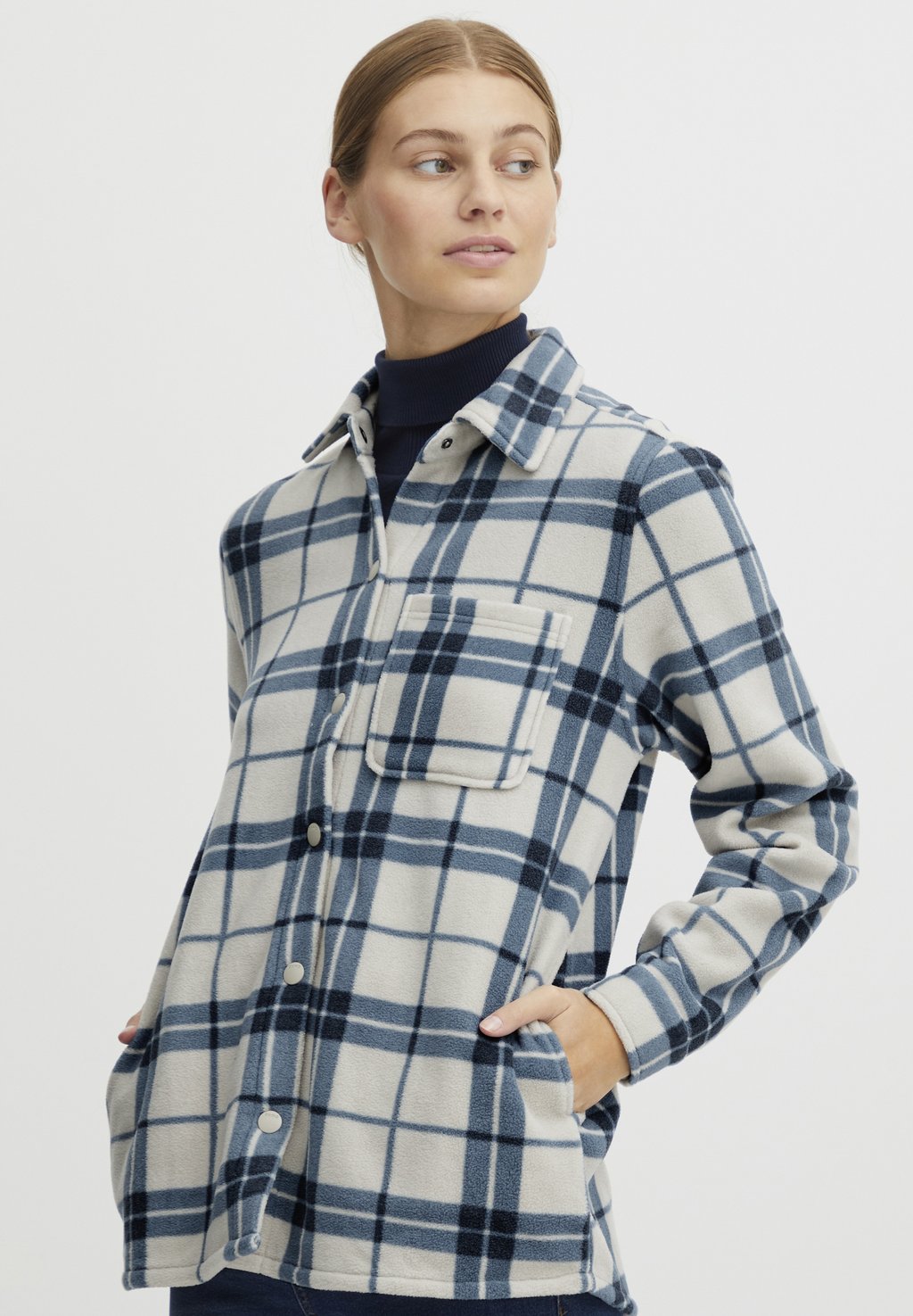 Флисовая куртка OXCHIA Oxmo, темно-синий
Флисовая куртка OXCHIA Oxmo, темно-синий