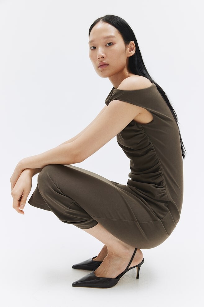 Облегающее платье с драпировкой H&M, зеленый
Облегающее платье с драпировкой H&M, зеленый