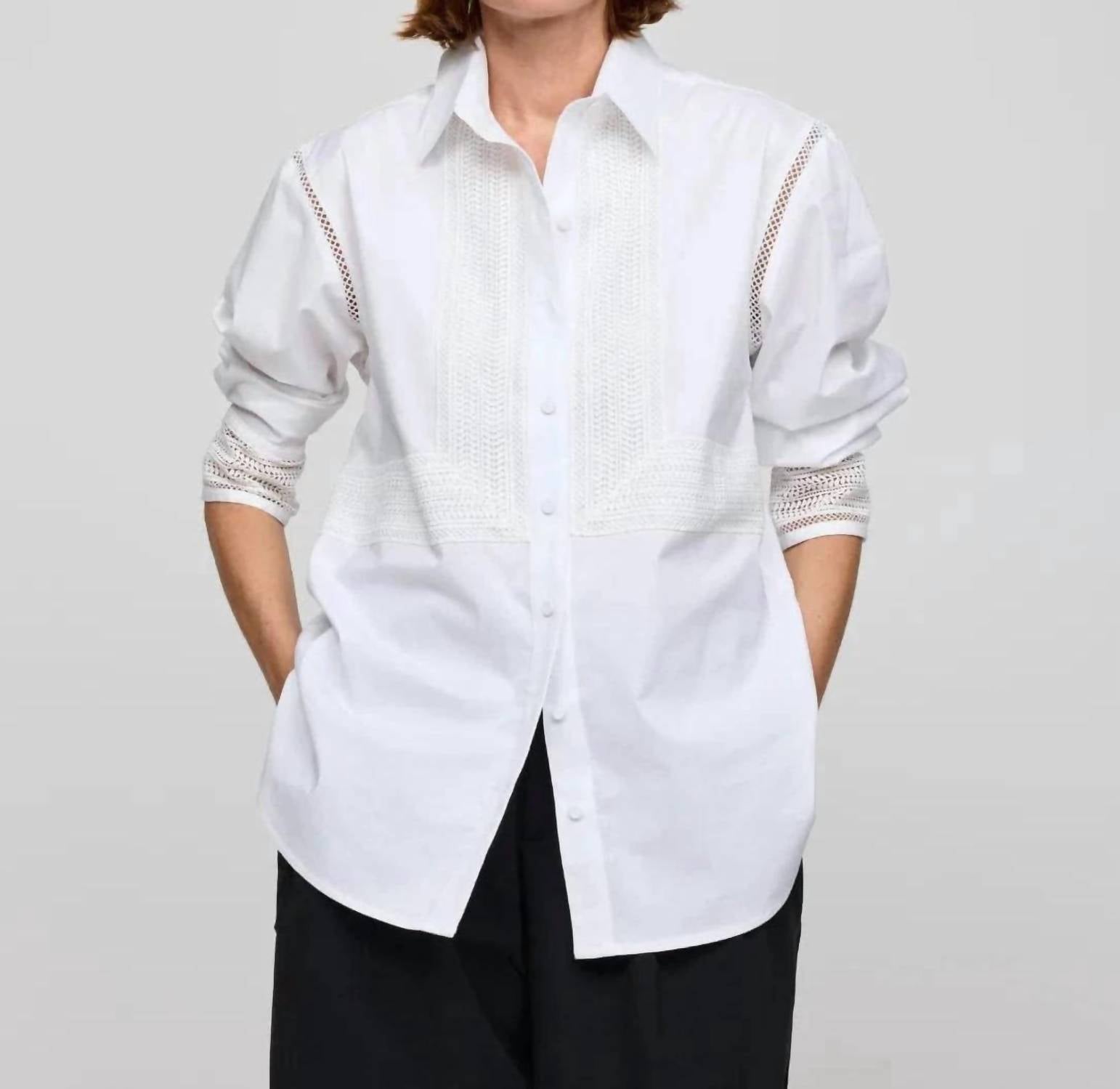 Белая рубашка с кружевными манжетами и длинными рукавами оверсайз Hinson Wu
Белая рубашка с кружевными манжетами и длинными рукавами оверсайз Hinson Wu