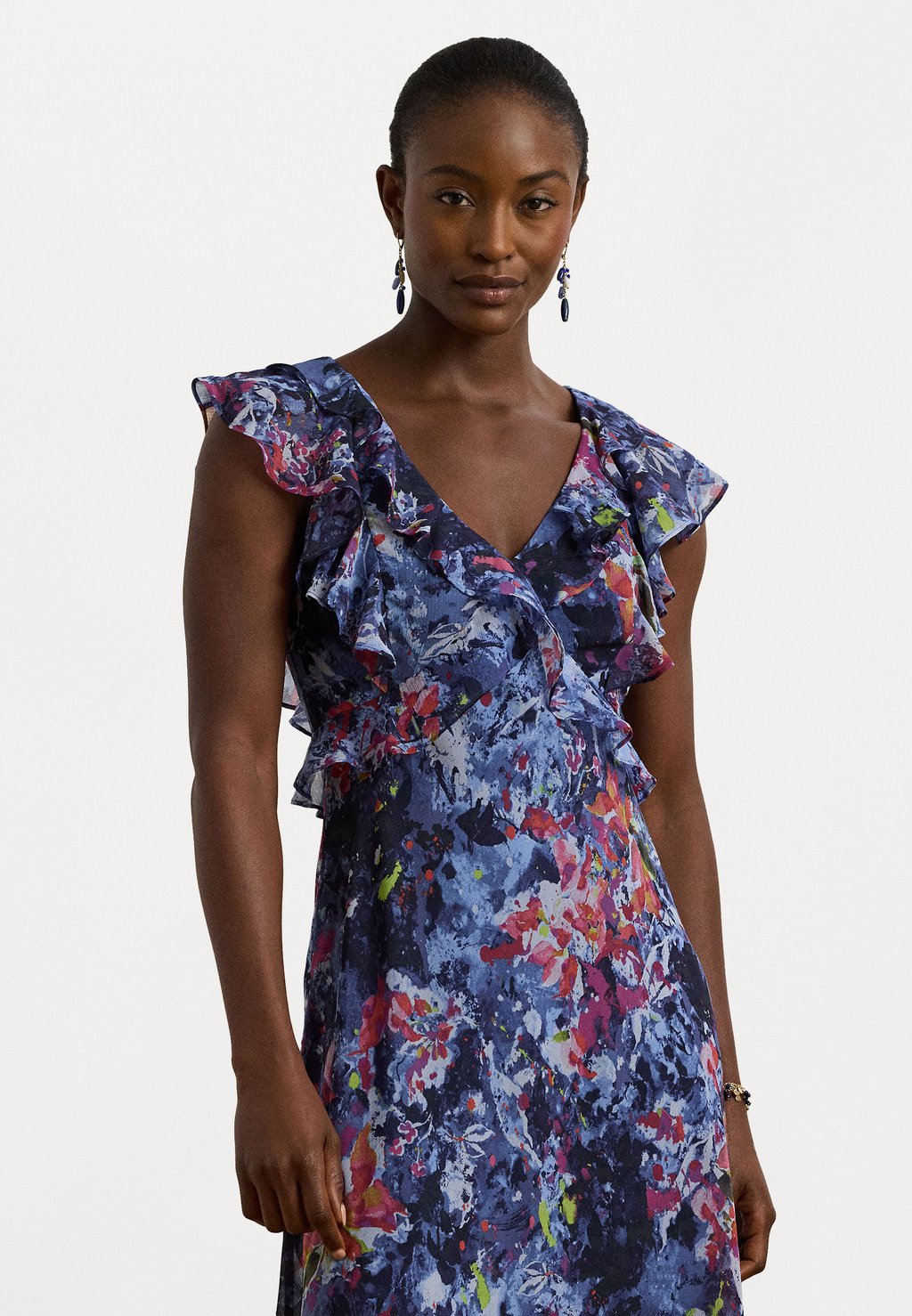 Повседневное платье Print Ruffle Trim Georgette Midi Dress Lauren Ralph Lauren, синий
Повседневное платье Print Ruffle Trim Georgette Midi Dress Lauren Ralph Lauren, синий