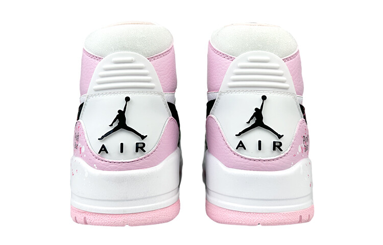 Кроссовки Jordan Legacy 312 Vintage Basketball Shoes Women's High-top Pink/black/gray, белый
Кроссовки Jordan Legacy 312 Vintage Basketball Shoes Women's High-top Pink/black/gray, белый