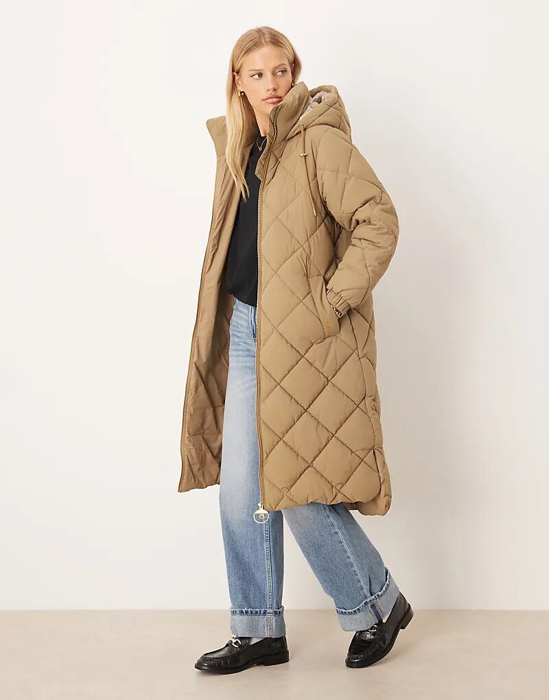 Длинная стеганая куртка Barbour Kirkton бежевого цвета в стиле милитари
Длинная стеганая куртка Barbour Kirkton бежевого цвета в стиле милитари