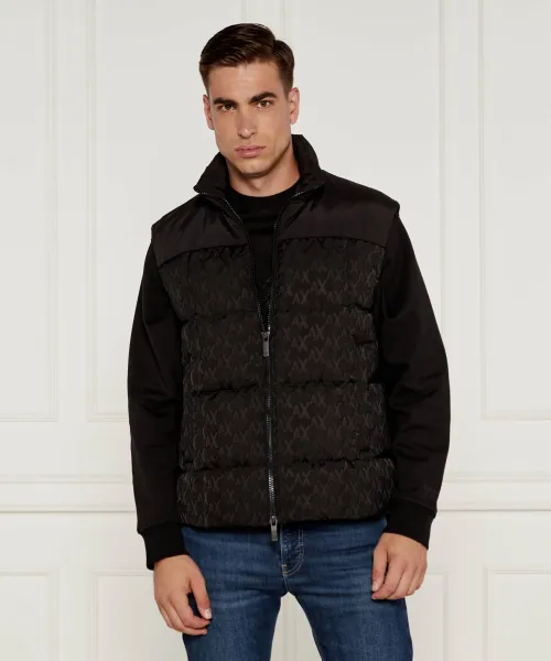 Пуховик без рукавов Regular fit Armani Exchange, черный
Пуховик без рукавов Regular fit Armani Exchange, черный