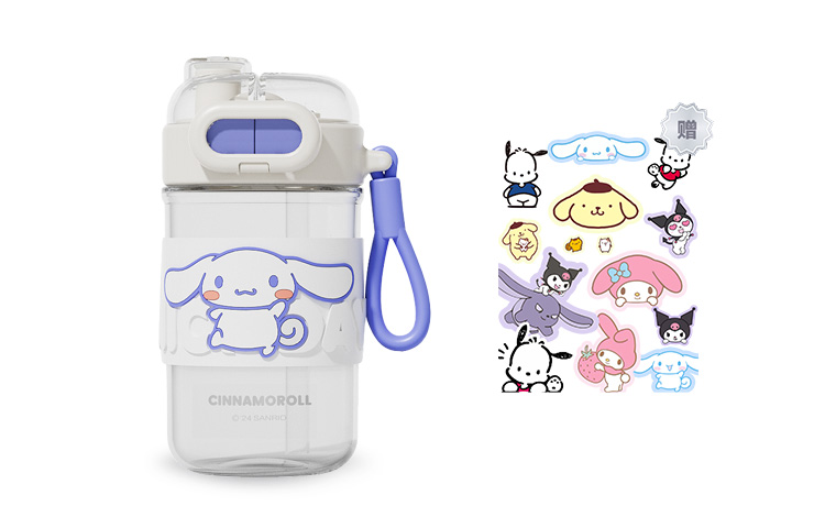 Пластиковые стаканы для воды Sanrio, белый/красный
Пластиковые стаканы для воды Sanrio, белый/красный