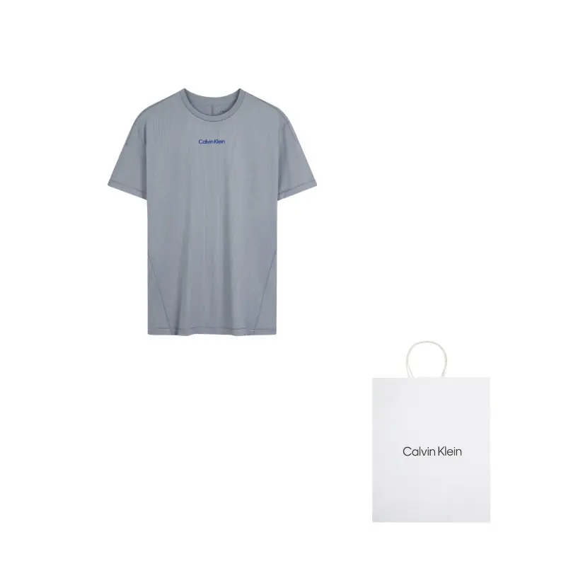 Футболка с вафельной вязкой Calvin Klein, серый
Футболка с вафельной вязкой Calvin Klein, серый
