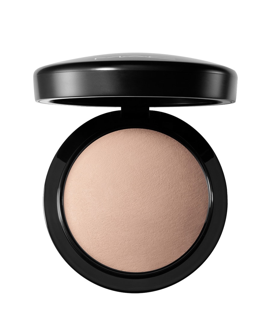 Пудра MAC Mineralize Skinfinish Natural, medium, 10 гр
Пудра MAC Mineralize Skinfinish Natural, medium, 10 гр