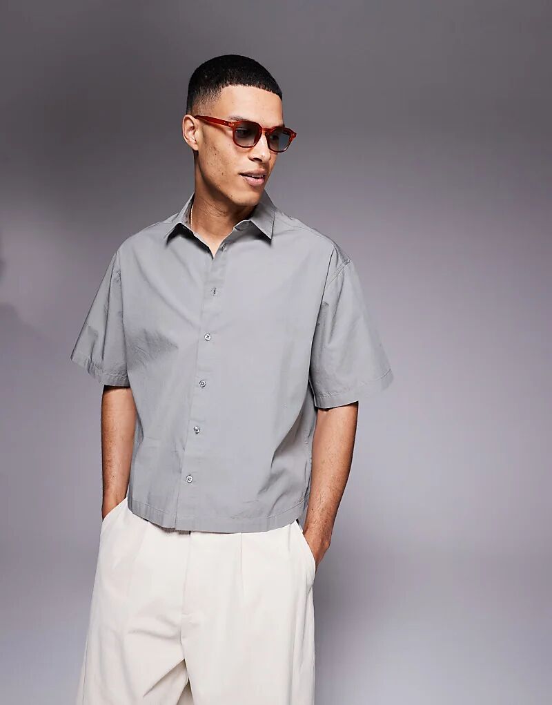 Укороченная рубашка свободного кроя из поплина ASOS DESIGN серого цвета
Укороченная рубашка свободного кроя из поплина ASOS DESIGN серого цвета