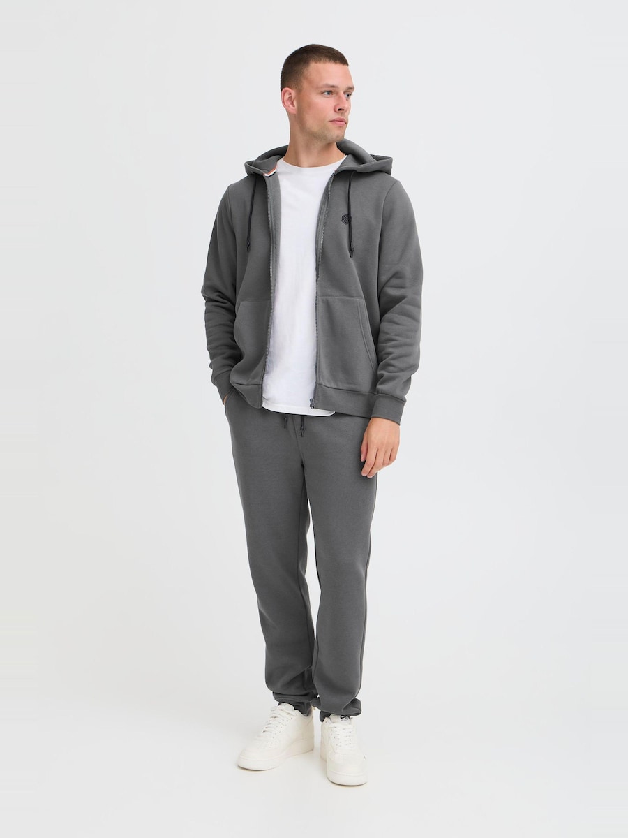 Зауженные брюки BLEND Toman, темно-серый
Зауженные брюки BLEND Toman, темно-серый