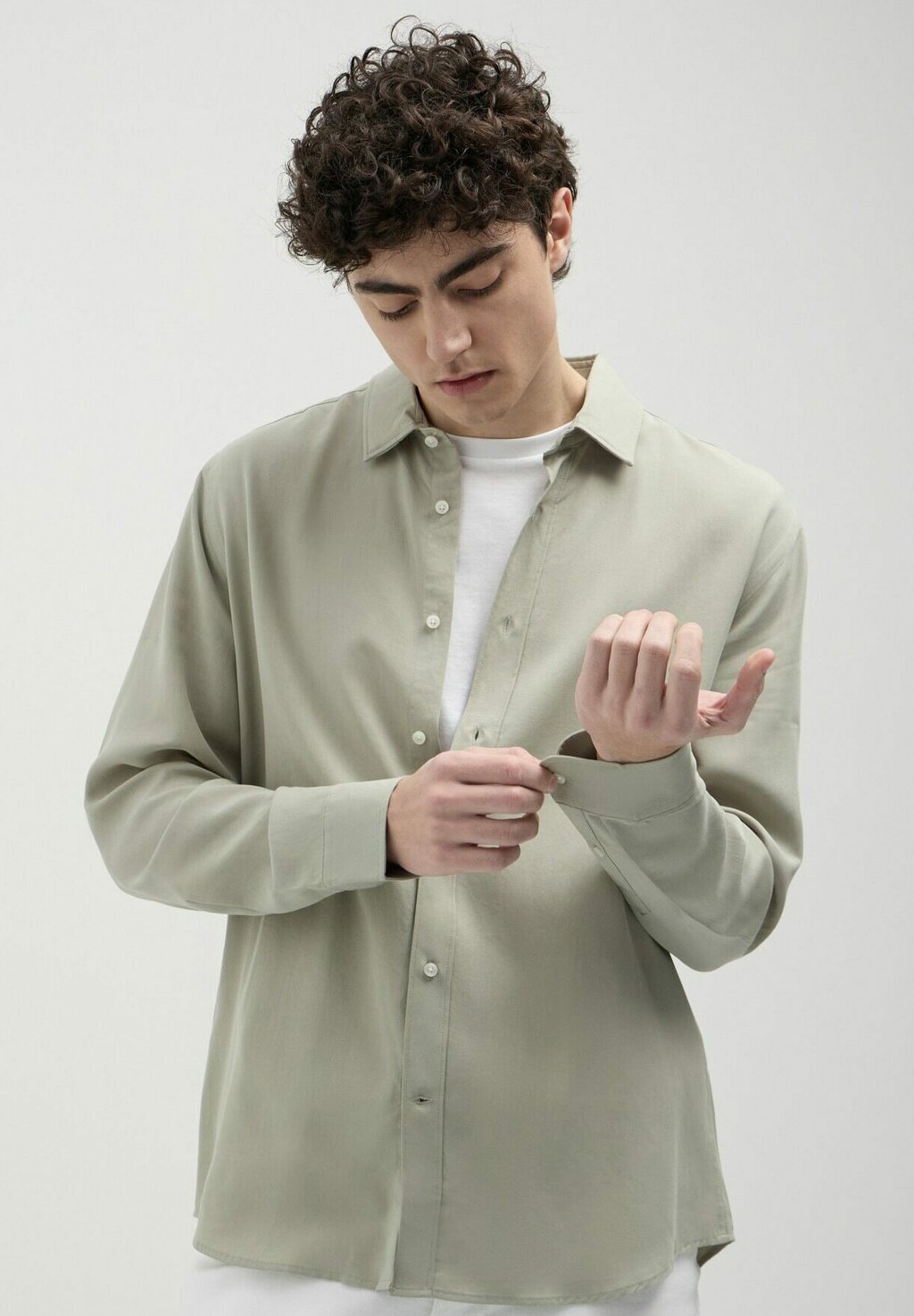 Рубашка CLASSICA UNITA Calliope, зеленый
Рубашка CLASSICA UNITA Calliope, зеленый