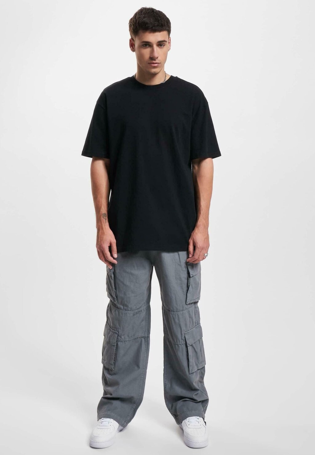 Брюки-карго DEF, серый
Брюки-карго DEF, серый