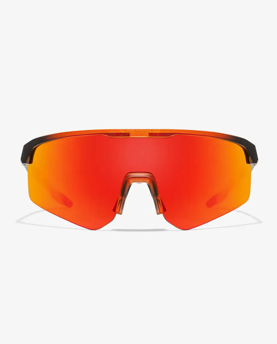 Солнцезащитные очки в спортивном стиле унисекс D.Franklin Hurricane fifty grad, красный
Солнцезащитные очки в спортивном стиле унисекс D.Franklin Hurricane fifty grad, красный