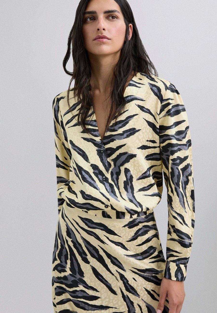 Блуза Scalpers DUOPRINT, Animal Print/Multi-Coloured
Блуза Scalpers DUOPRINT, Animal Print/Multi-Coloured