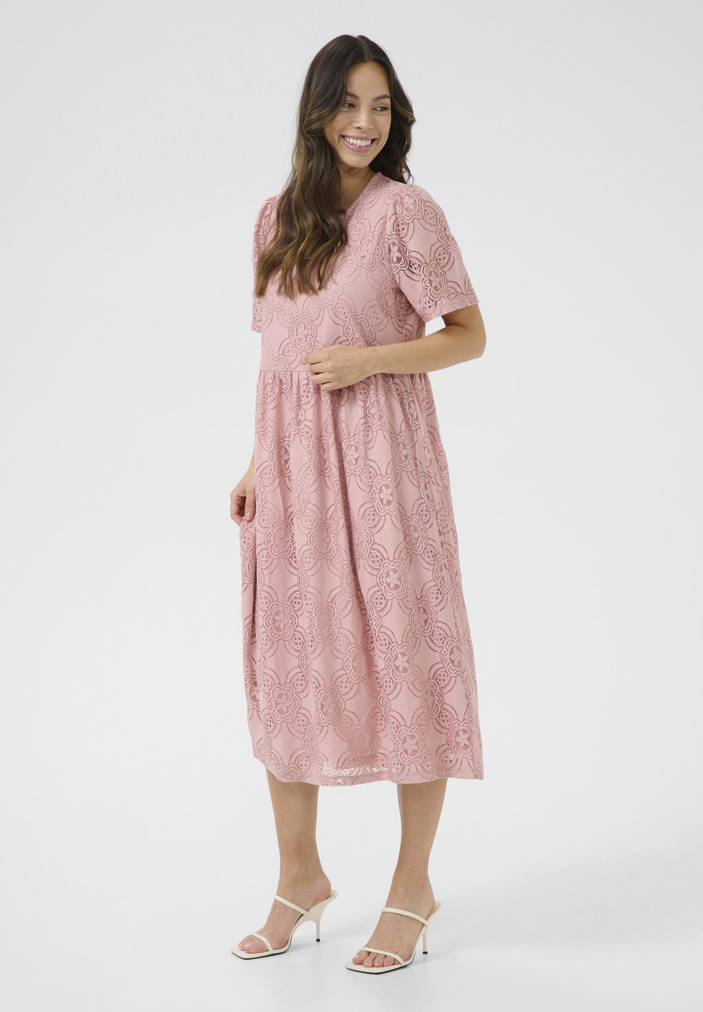 Повседневное платье CUHENRIETTE OLU Culture, светло-розовый
Повседневное платье CUHENRIETTE OLU Culture, светло-розовый